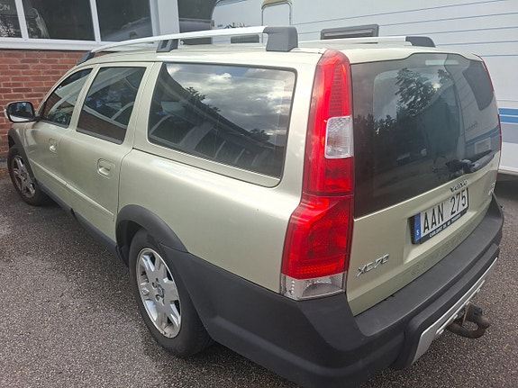 Volvo XC70 4 of 8