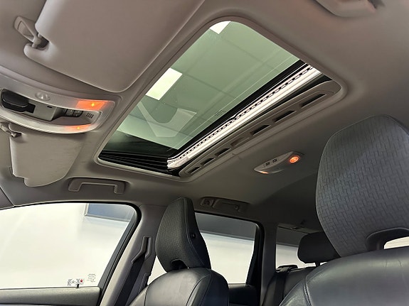 Volvo V70 28 of 30