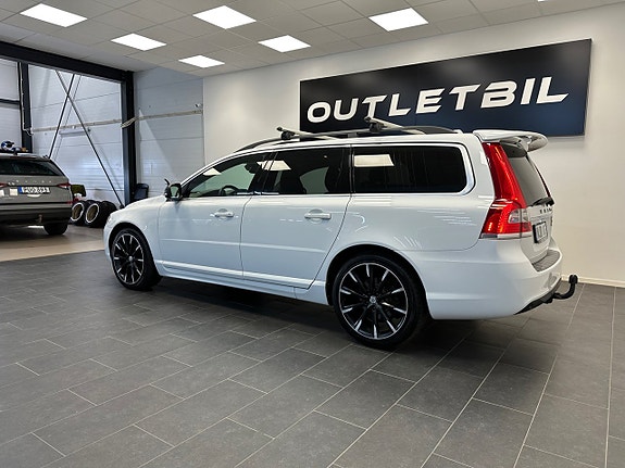 Volvo V70 4 of 30