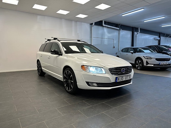 Volvo V70 6 of 30