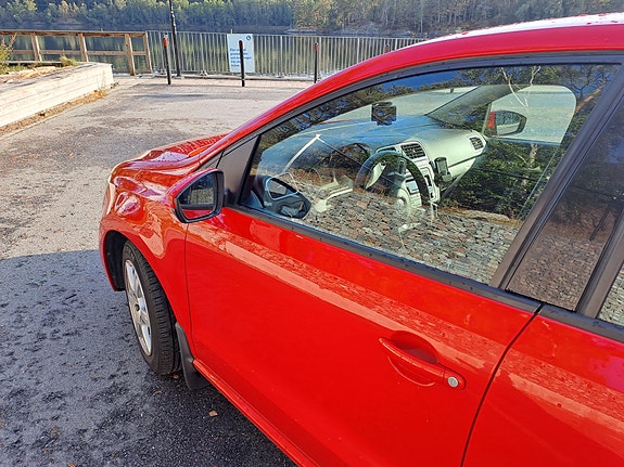 Volkswagen Polo 3 of 9