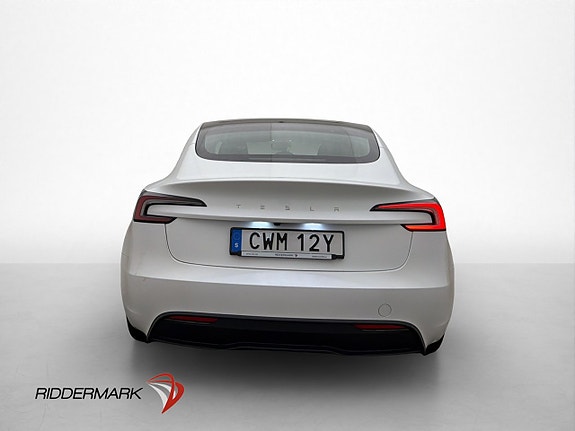Tesla Model 3 6 of 30