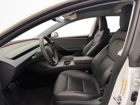 Tesla Model 3 13 of 30