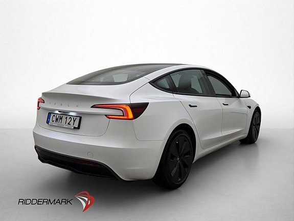 Tesla Model 3 5 of 30
