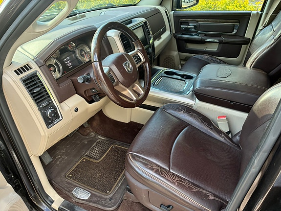 Dodge RAM 1500 20 of 25