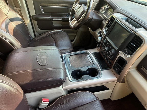 Dodge RAM 1500 8 of 25