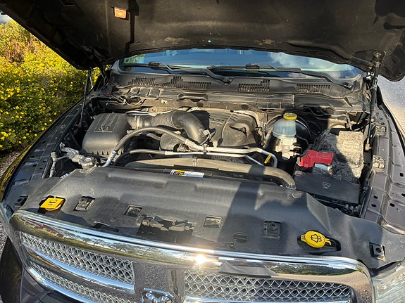 Dodge RAM 1500 12 of 25