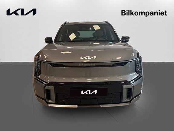 Kia EV9 2 of 16