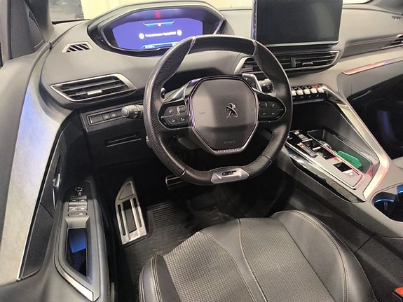 Peugeot 3008 7 of 10