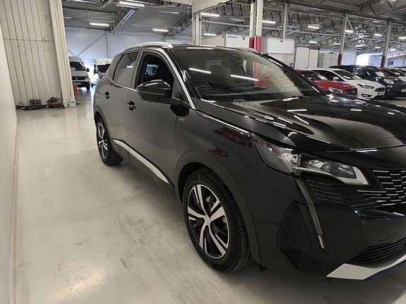 Peugeot 3008 3 of 10