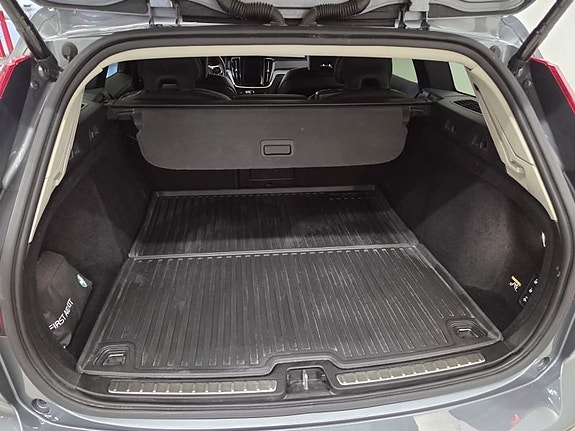 Volvo V60 8 of 10