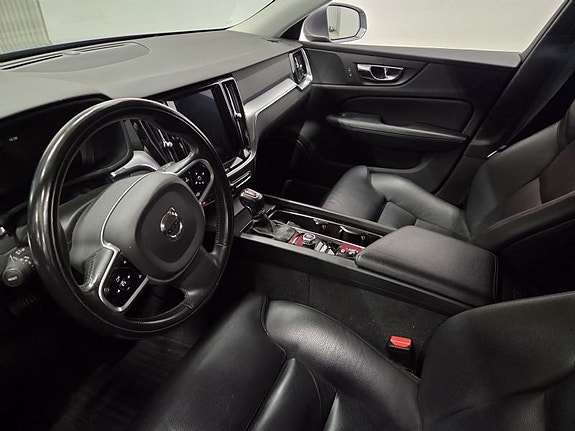 Volvo V60 10 of 10