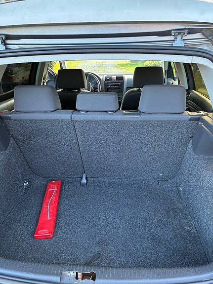 Volkswagen Golf V 10 of 13