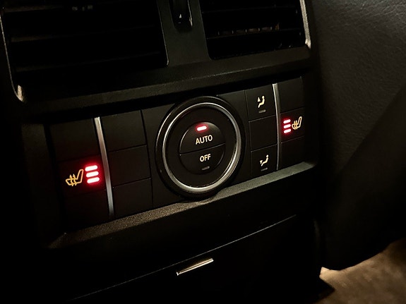 Mercedes-Benz GLE43 20 of 26