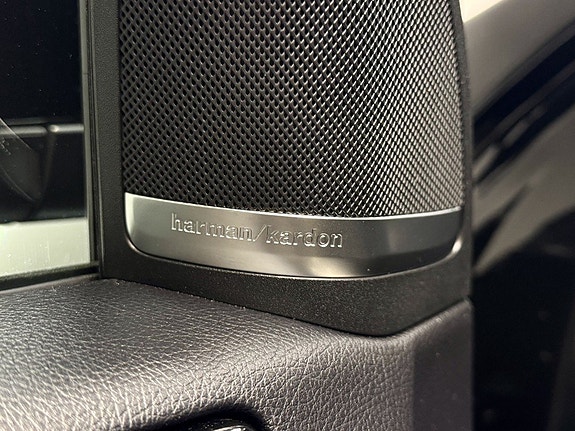 Mercedes-Benz GLE43 18 of 26