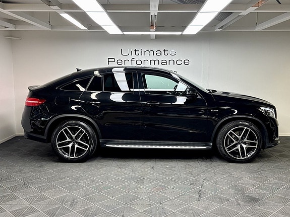 Mercedes-Benz GLE43 5 of 26