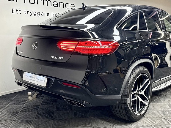 Mercedes-Benz GLE43 6 of 26