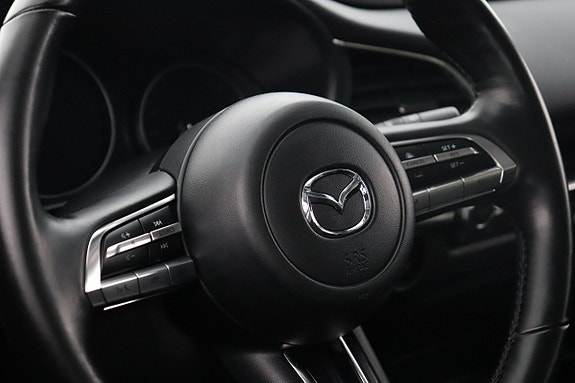 Mazda CX-30 13 of 18