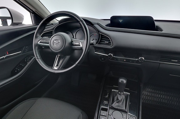 Mazda CX-30 11 of 18
