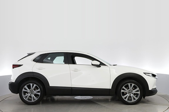 Mazda CX-30 6 of 18