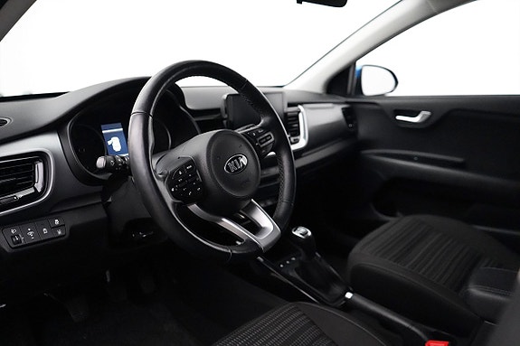 Kia Stonic 5 of 23