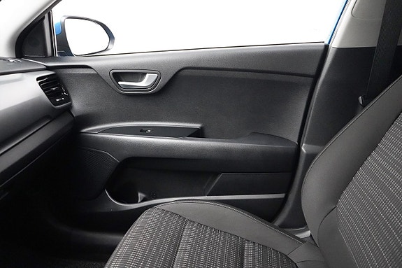 Kia Stonic 15 of 23