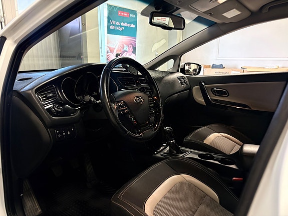 Kia Ceed 9 of 22