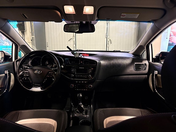 Kia Ceed 16 of 22