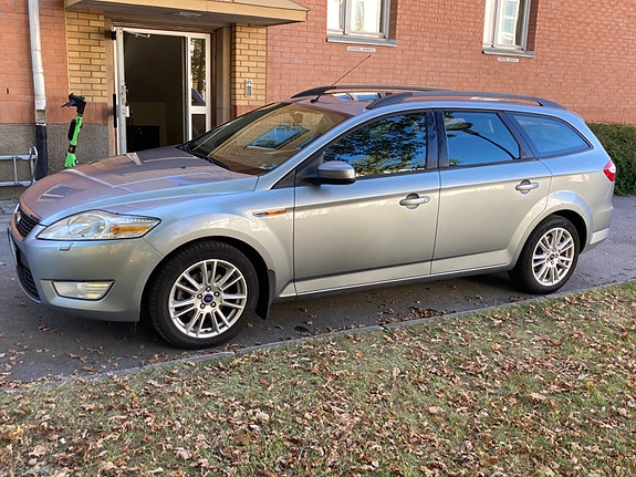 Ford Mondeo 3 of 19