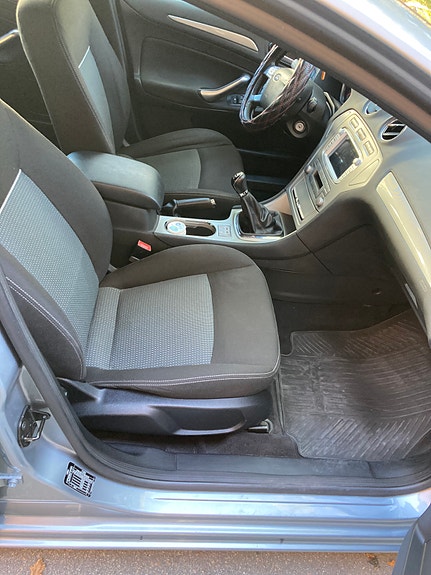 Ford Mondeo 8 of 19
