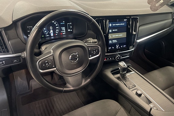 Volvo V90 8 of 11