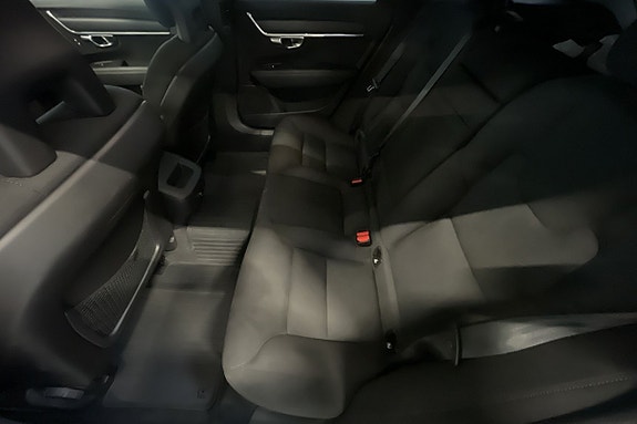 Volvo V90 9 of 11