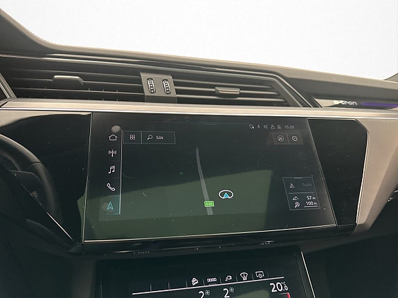 Audi e-tron 19 of 30