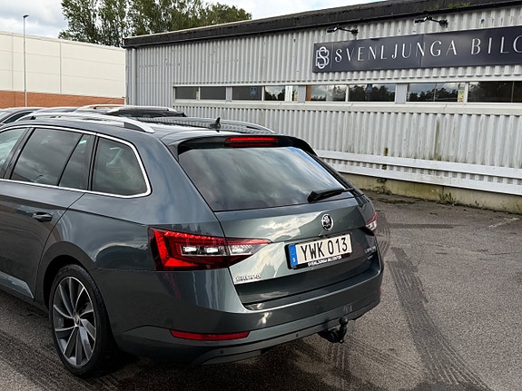 Skoda Superb 7 of 27