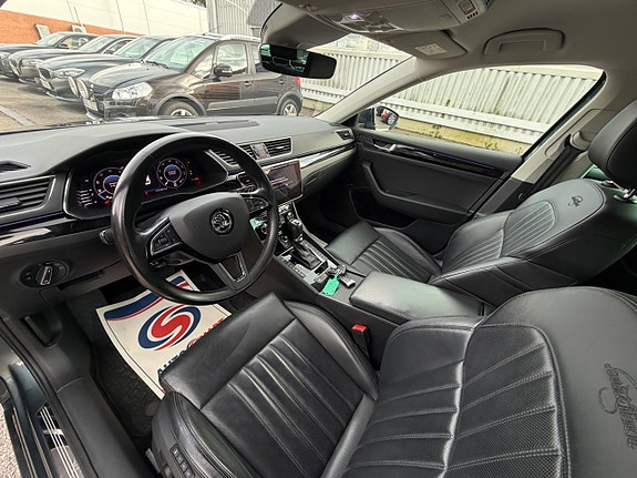 Skoda Superb 10 of 27