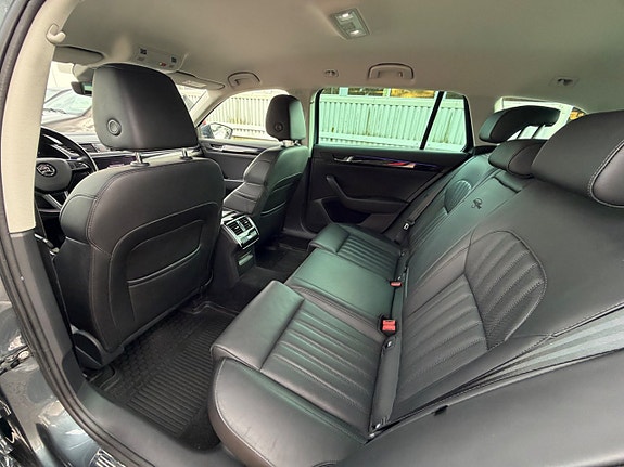Skoda Superb 12 of 27