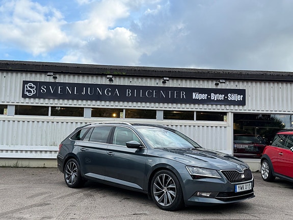 Skoda Superb 2 of 27