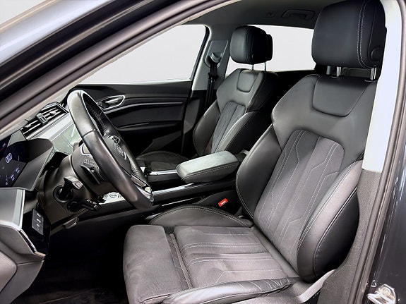 Audi Q8 14 of 20