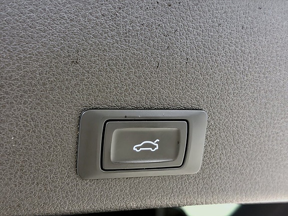 Audi Q8 9 of 20
