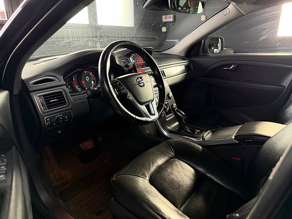 Volvo XC70 5 of 14