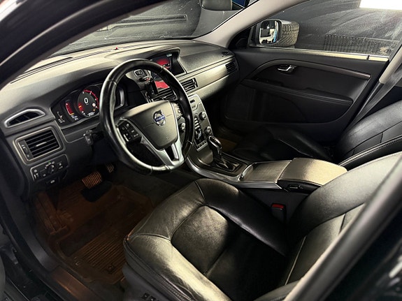 Volvo XC70 6 of 14