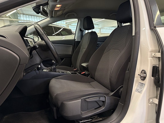 Seat Leon 17 of 27