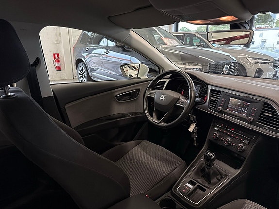 Seat Leon 24 of 27