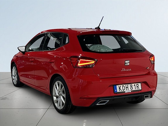 Seat Ibiza 5 of 21