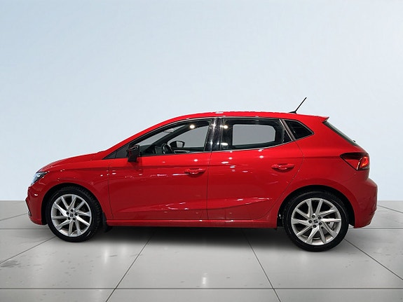 Seat Ibiza 4 of 21