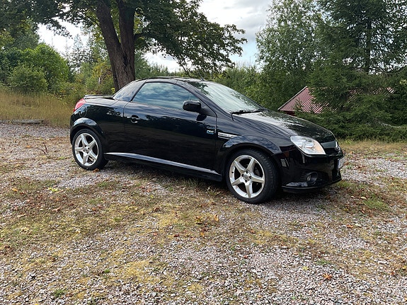 Opel Tigra 4 of 9