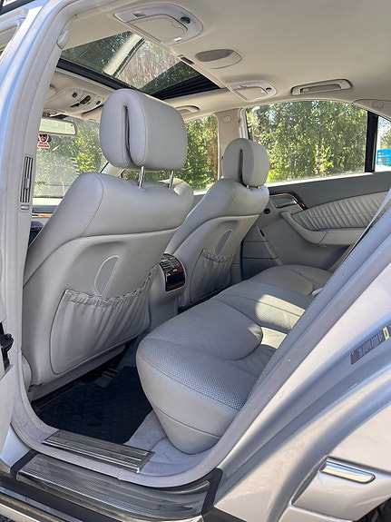 Mercedes-Benz S500 12 of 17