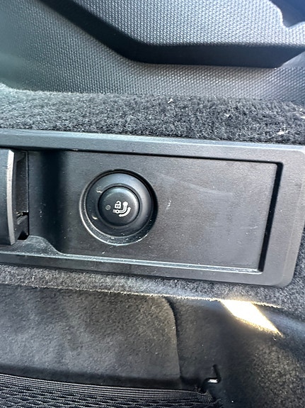 BMW 320d 8 of 12