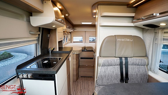 Carthago MALIBU VAN 640 LE Two Rooms 8 of 21