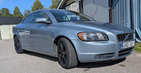 Volvo C70 9 of 14